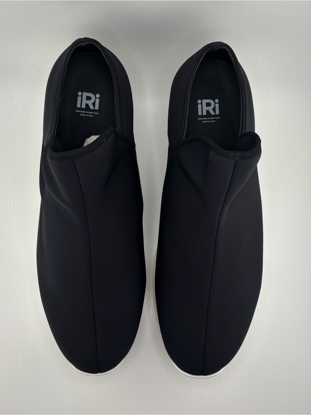 iRi Chunky Platform Slip On Sneakers Unisex Black White NIB. EU 41